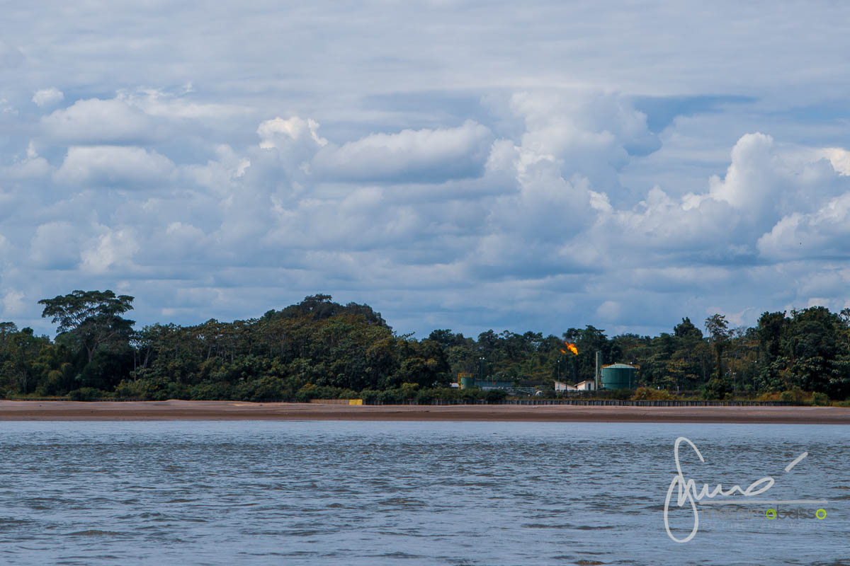 Estrazione del petrolio amazzonia ecuadoriana