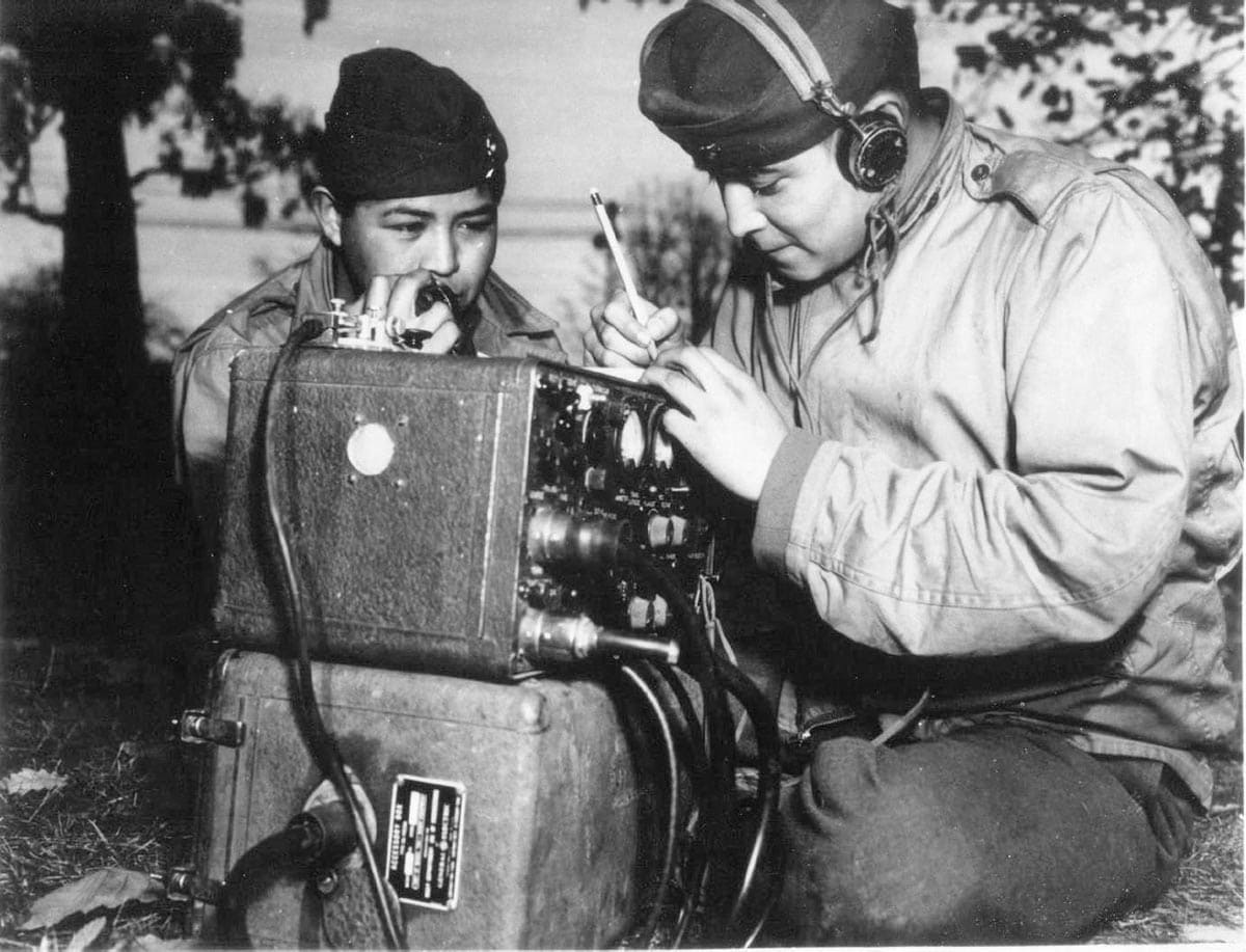 Navajo Code Talkers in azione