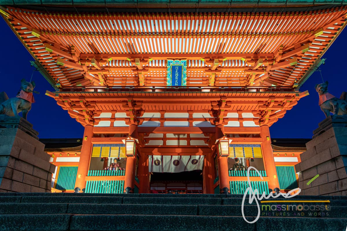 Il Santuario Fushimi Inari Taisha a Kyoto