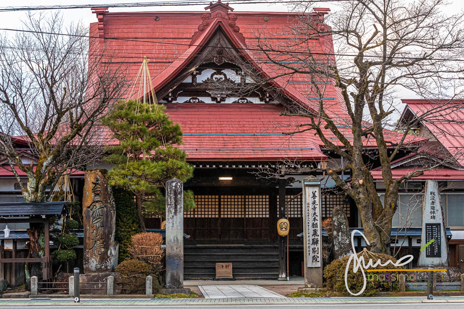 Dove dormire in Giappone e quanto costa - il tempio Zenkoji
