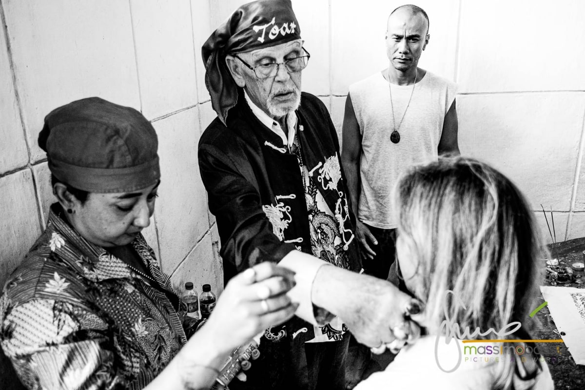 Sulawesi incontro con il Santone