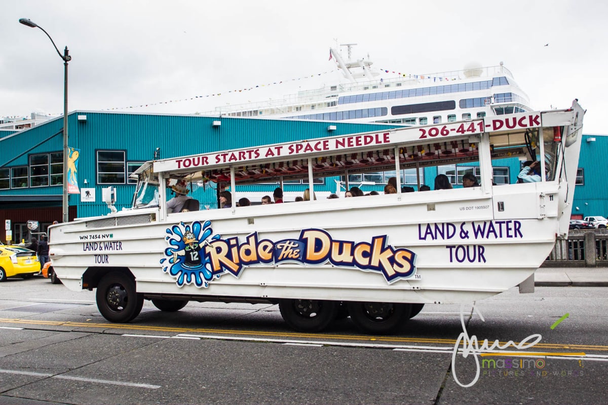 Giro di Seattle sui mezzi anfibi-