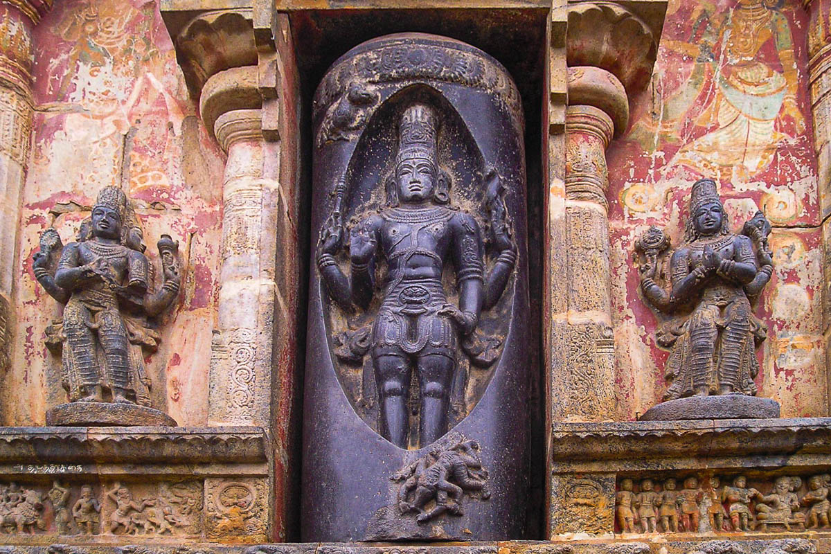 Lingodbhava al Tempio Airavatesvara, Darasuram, Tamil Nadu, India