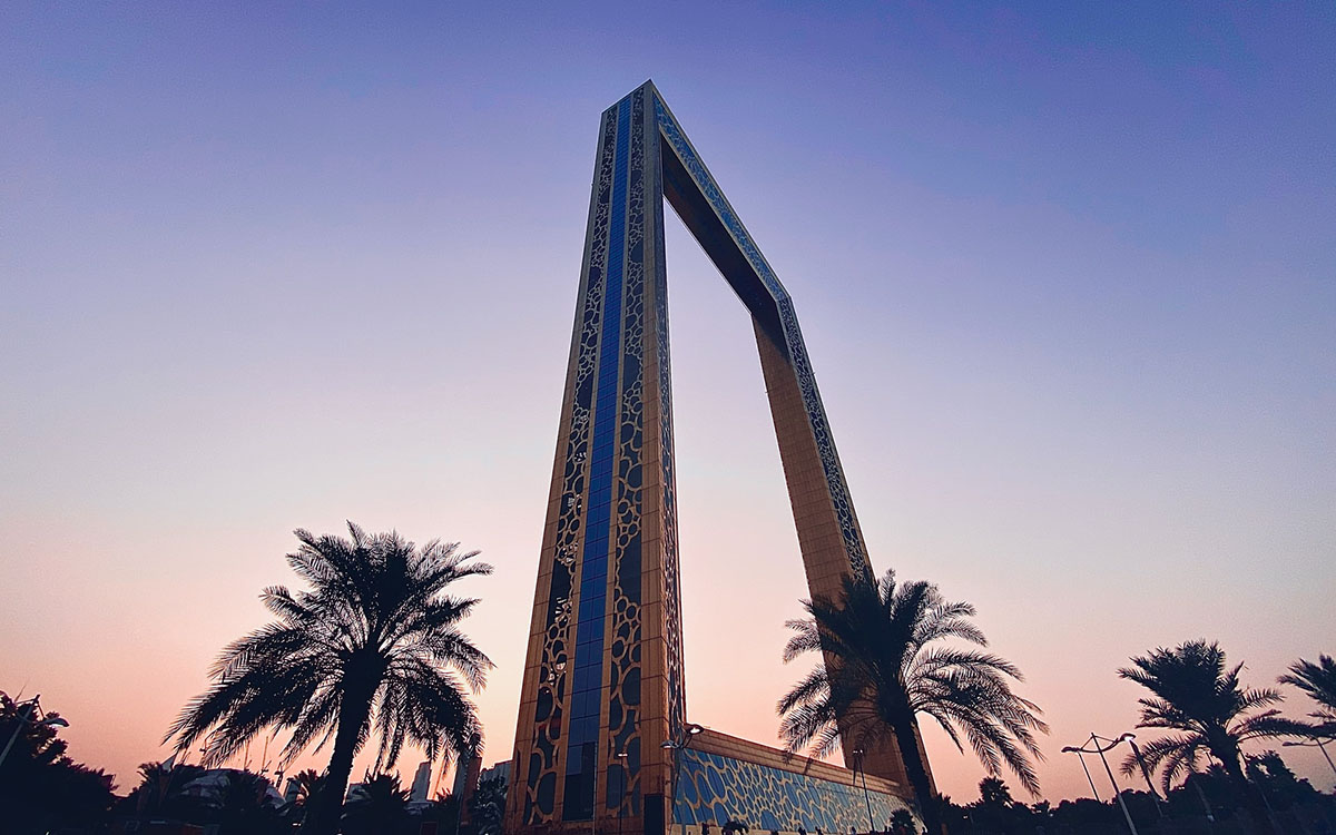 DUBAI FRAME