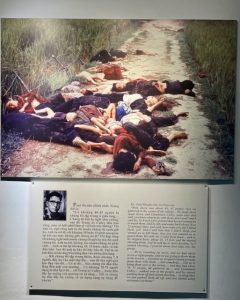 Musei Delle Vestigia Della Guerra - War Remnants Museum - Foto E Storia