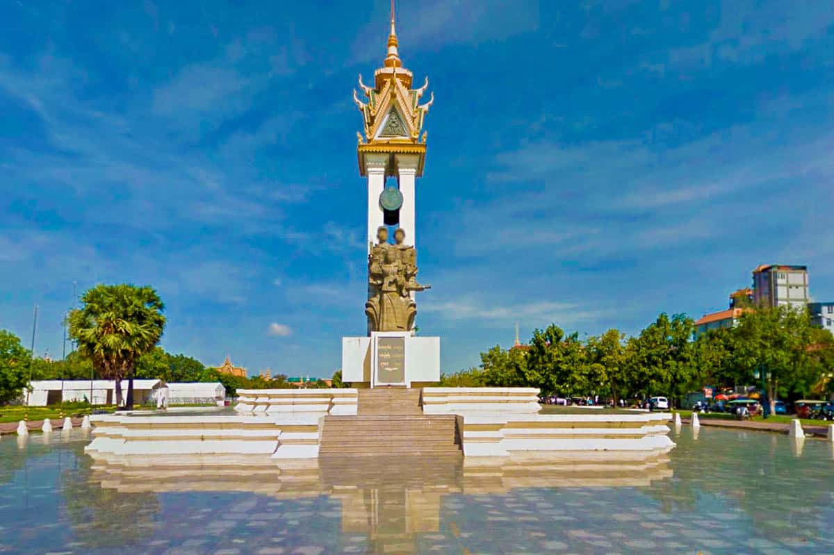 Monumento all'amicizia tra Cambogia e Vietnam 