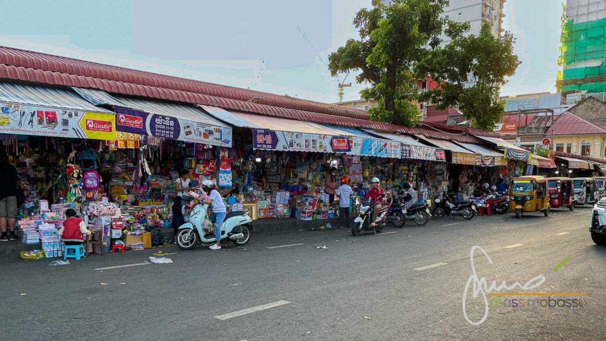 Zona del mercato vecchio a Phnom Penh
