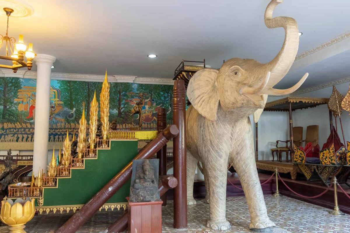 particolare delle costruzioni interne del Palazzo Reale di Phnom Penh