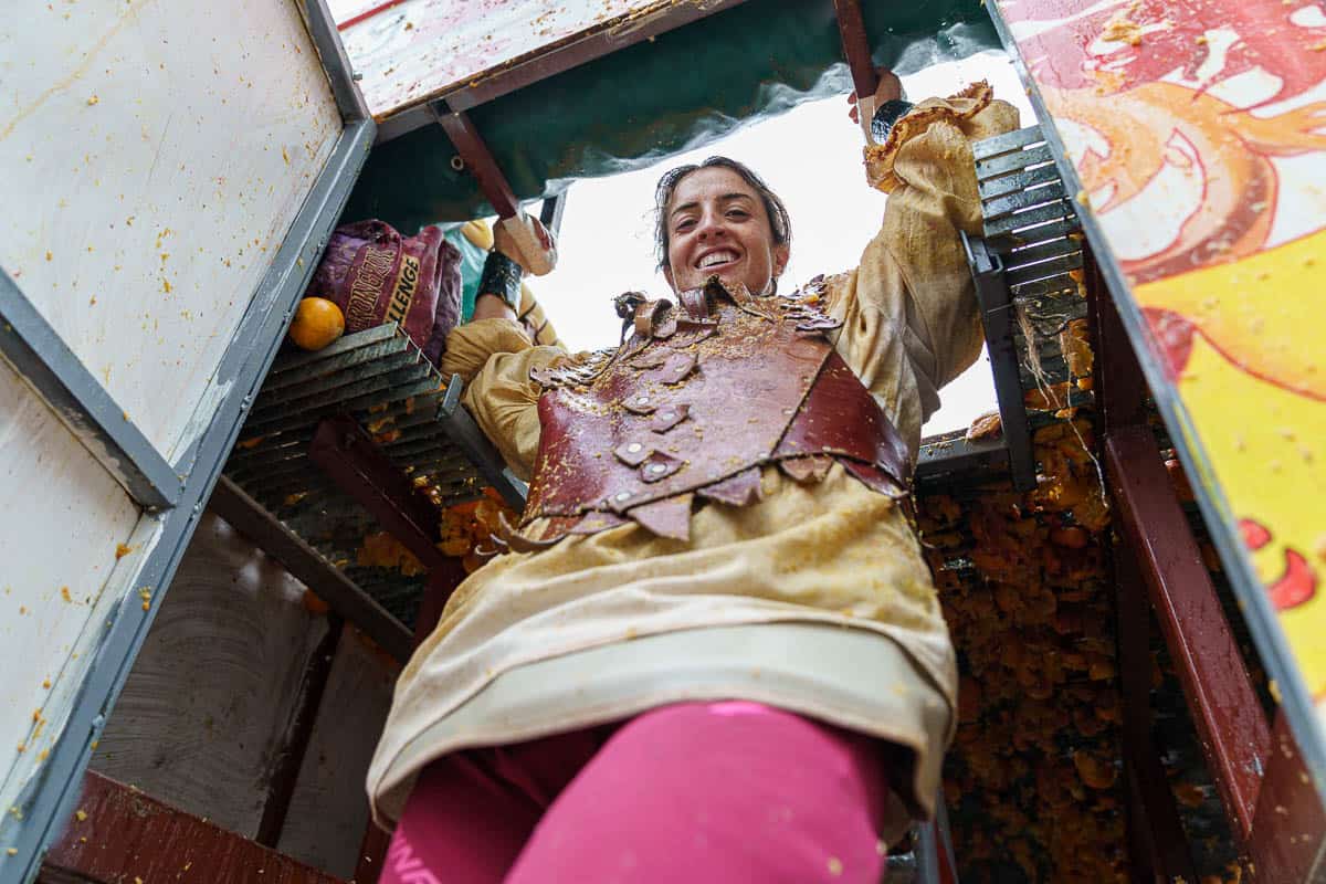 Carnevale Storico Ivrea 2023 - la battaglia delle arance -1