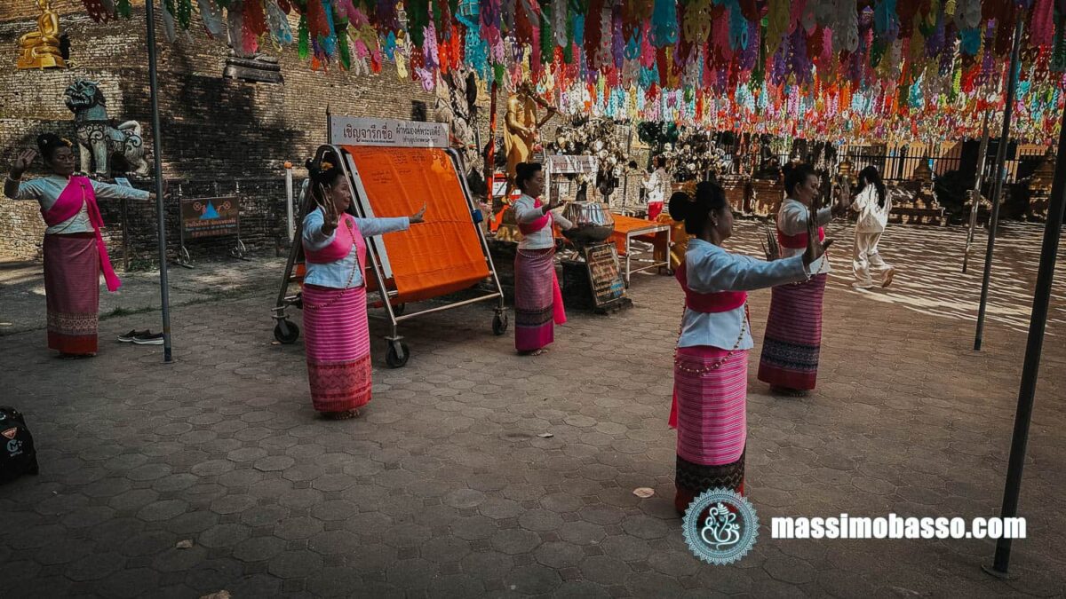 Wat Lok Molee o Lok Moli durante una festa