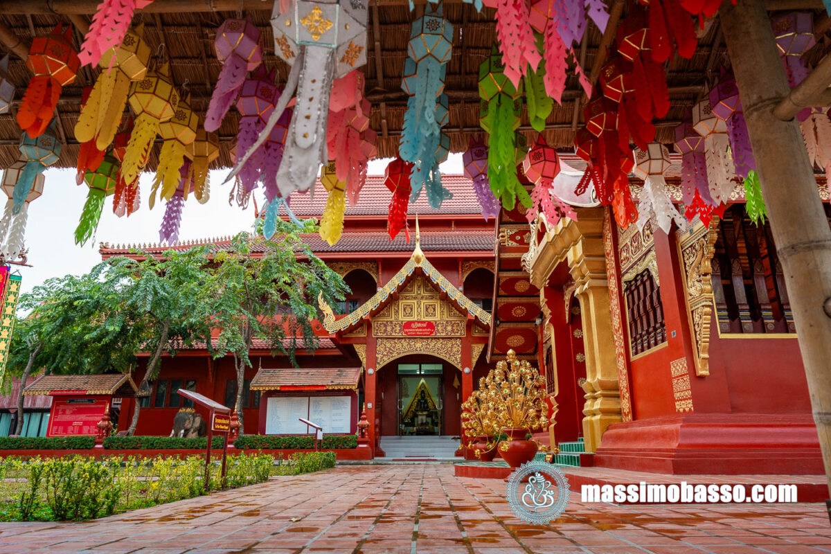 Wat Chiang Yuen O Tempio Rosso