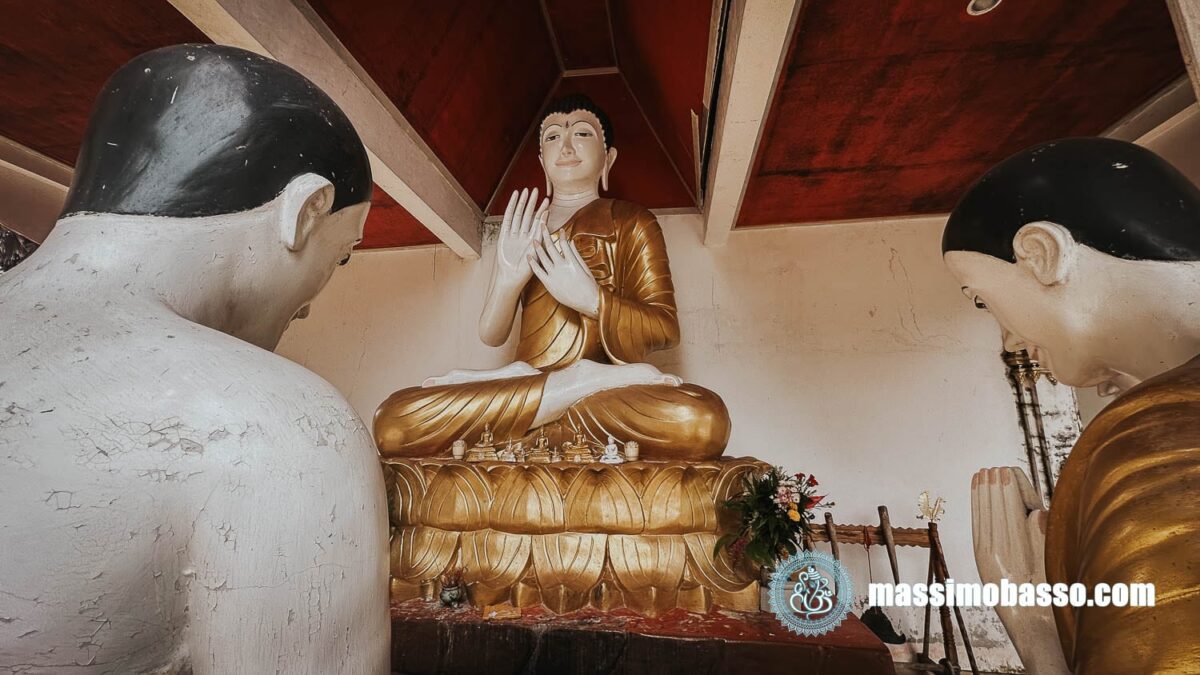 Wat Wang Wiwekaram - Statua Del Buddha Che Predica