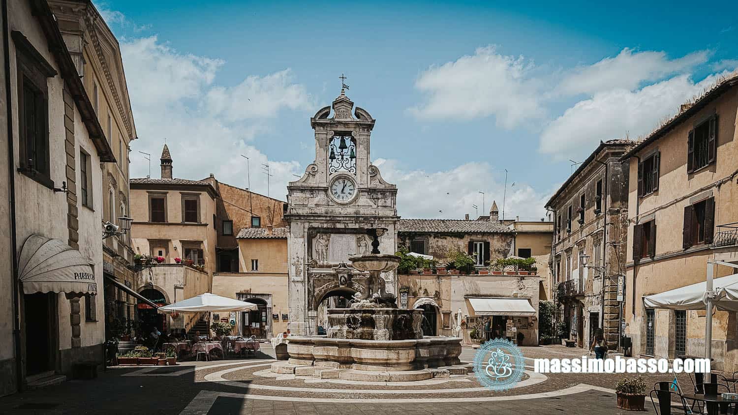 La piazza Principale di Sutri - Lazio - Italia