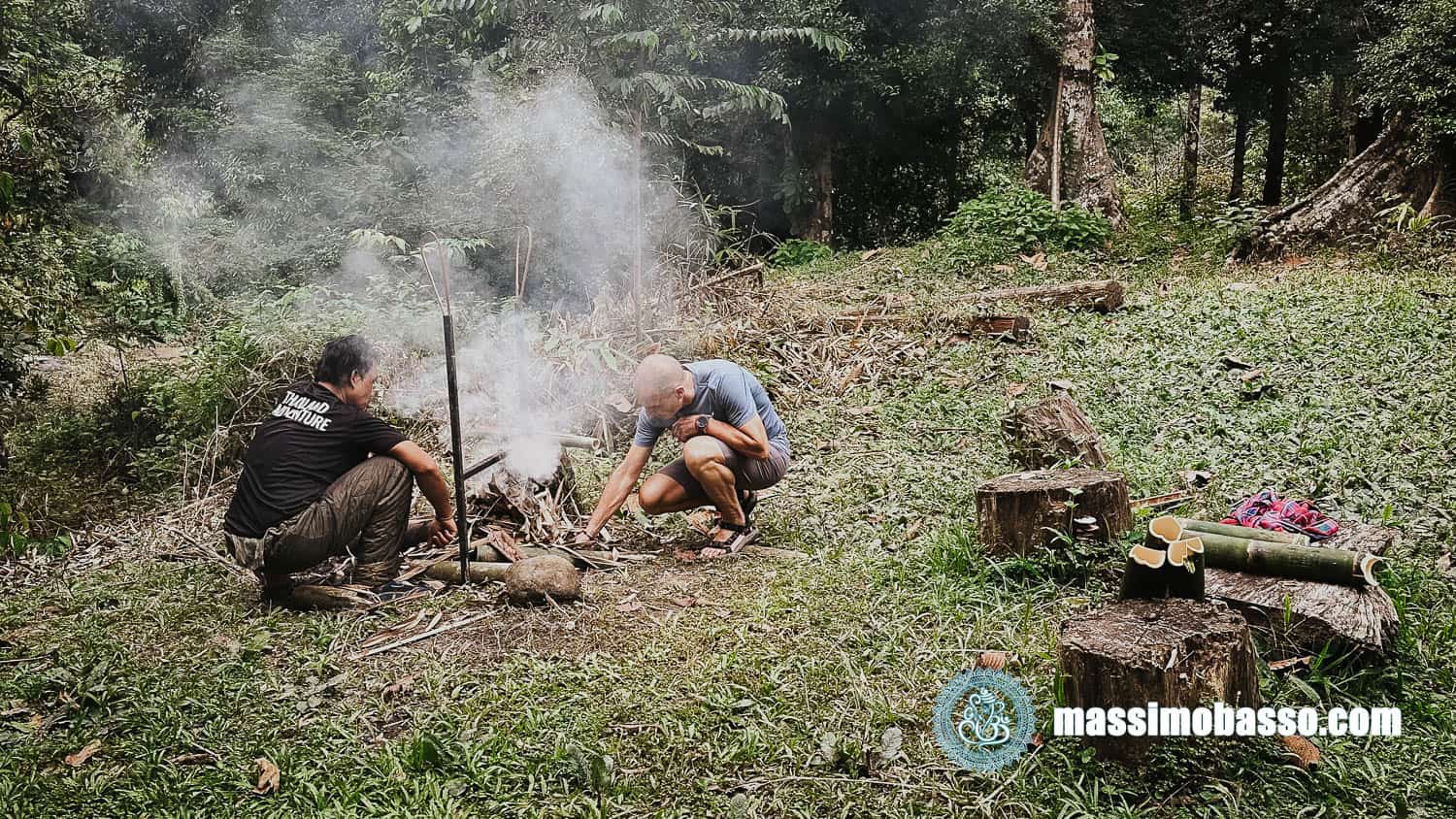 Khao Sok National Park - Thailandia - Imparo a cucinare nel bambù