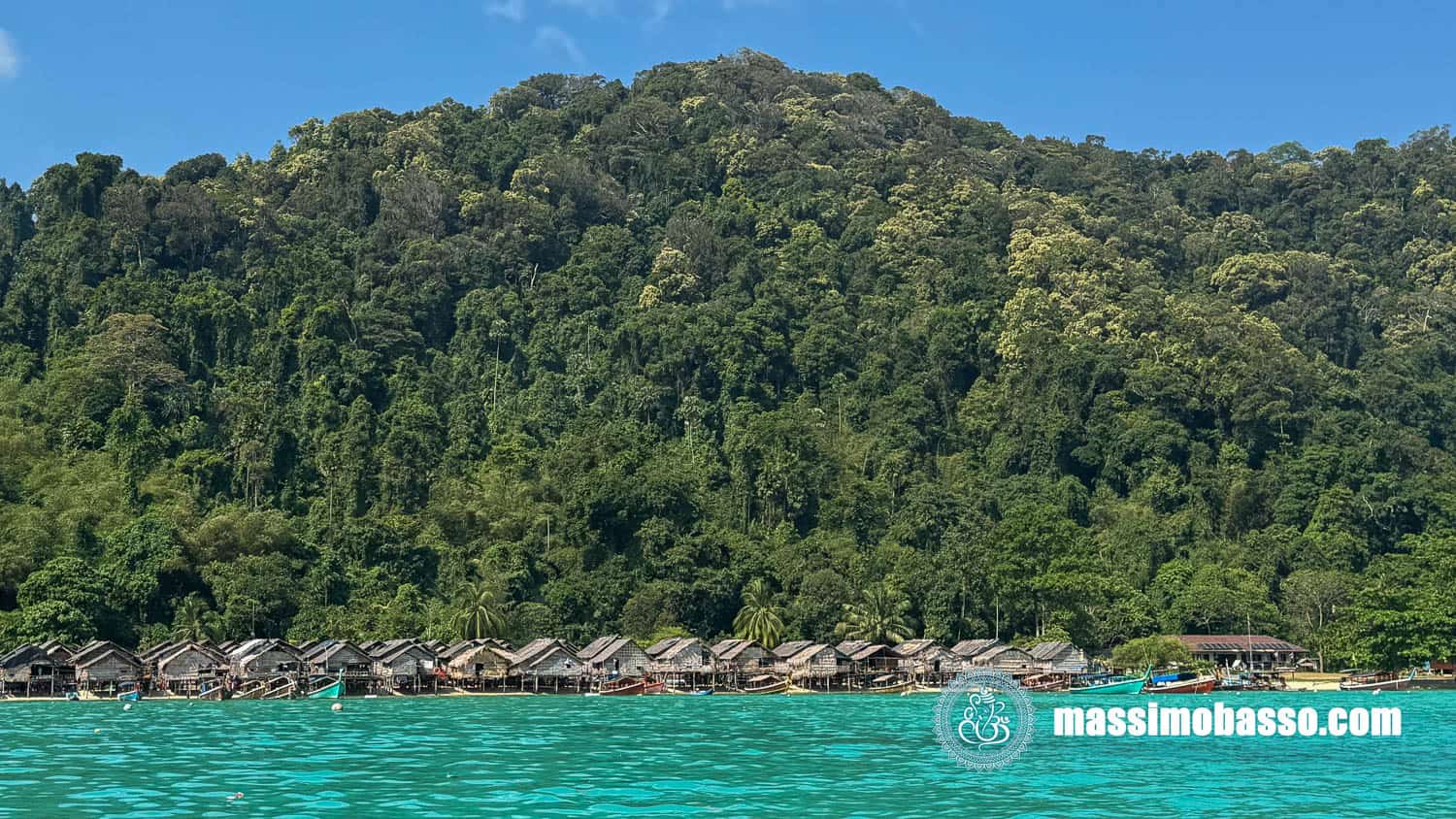 Le acque cristalline deò Parco Nazionale Isole Surin Koh Surin