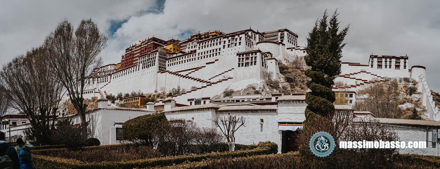 Lhasa - Il Potala residenza storica del Dalai Lama in Tibet