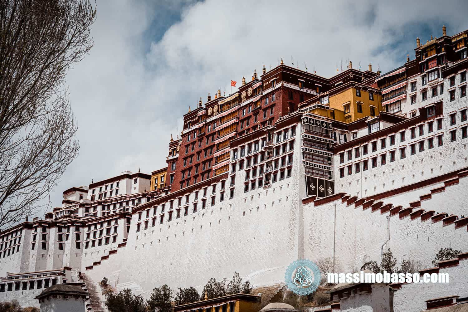 Lhasa - Il Potala residenza storica del Dalai Lama in Tibet